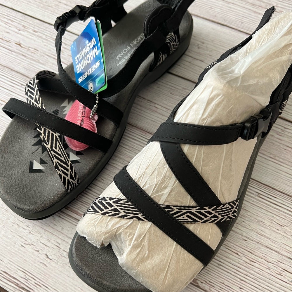 Sketcher’s Reggae Slim Outdoor Sandal